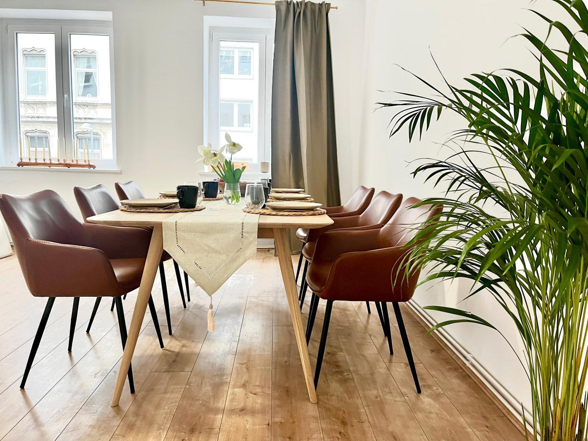Design Apartment - Parking - Kingsize-Bett - 2X Bad - Zentrum Hannover Buitenkant foto